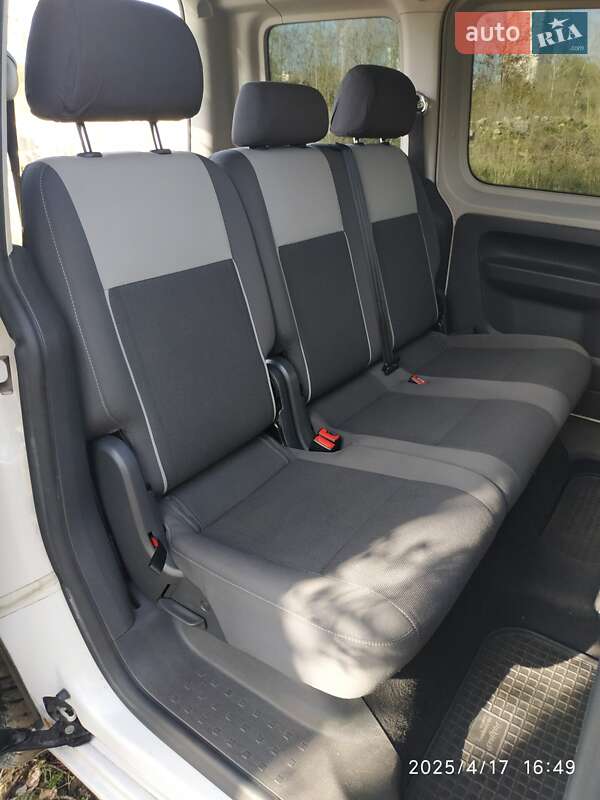 Минивэн Volkswagen Caddy 2010 в Чернигове