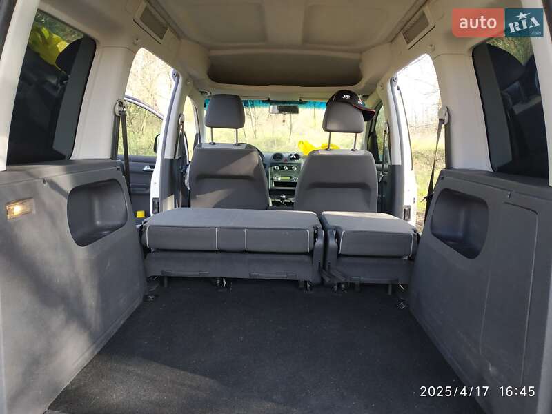 Минивэн Volkswagen Caddy 2010 в Чернигове