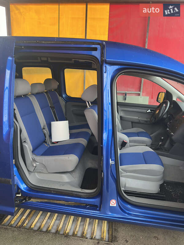 Минивэн Volkswagen Caddy 2005 в Збараже