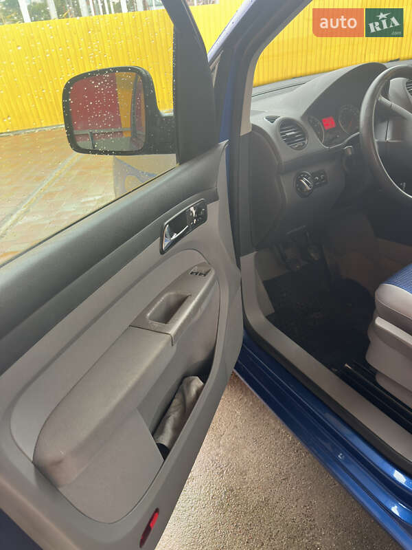 Минивэн Volkswagen Caddy 2005 в Збараже