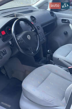 Минивэн Volkswagen Caddy 2004 в 