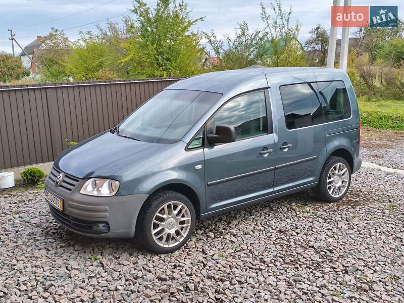 Минивэн Volkswagen Caddy 2006 в Львове
