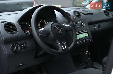 Минивэн Volkswagen Caddy 2012 в 