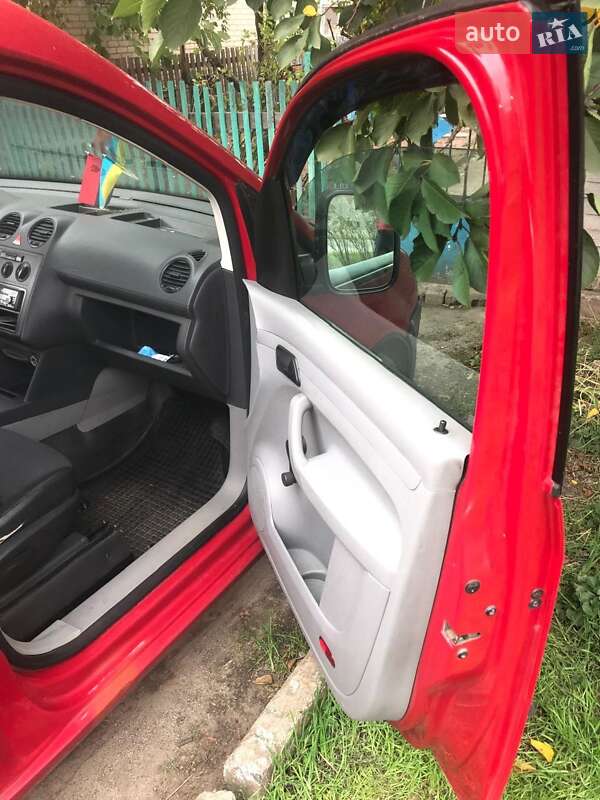Минивэн Volkswagen Caddy 2007 в Кривом Роге