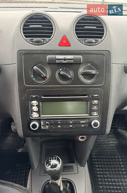 Минивэн Volkswagen Caddy 2006 в 