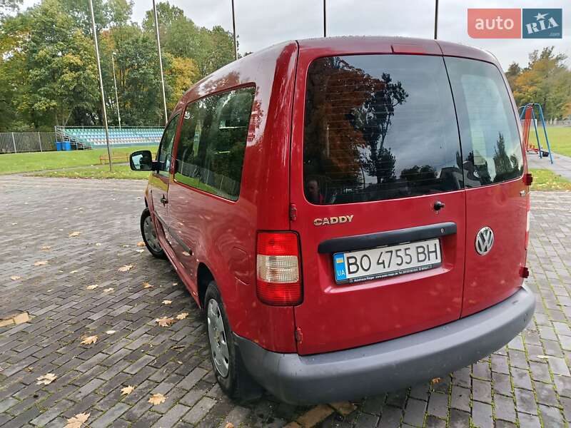 Минивэн Volkswagen Caddy 2005 в Вишневце