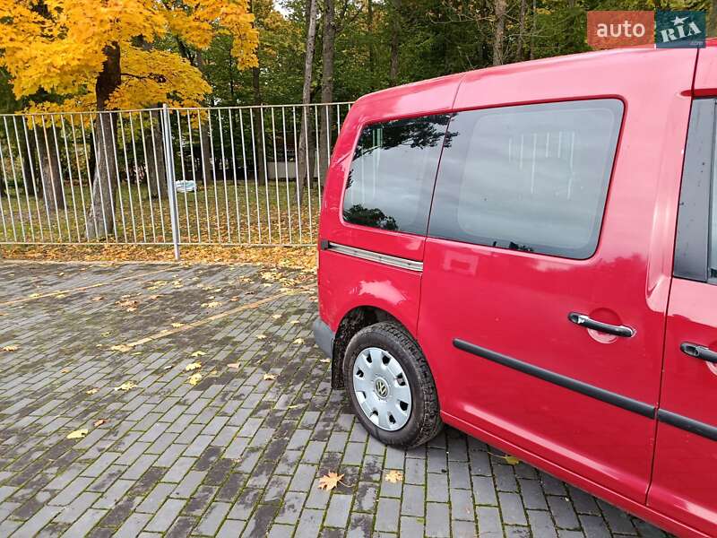 Минивэн Volkswagen Caddy 2005 в Вишневце