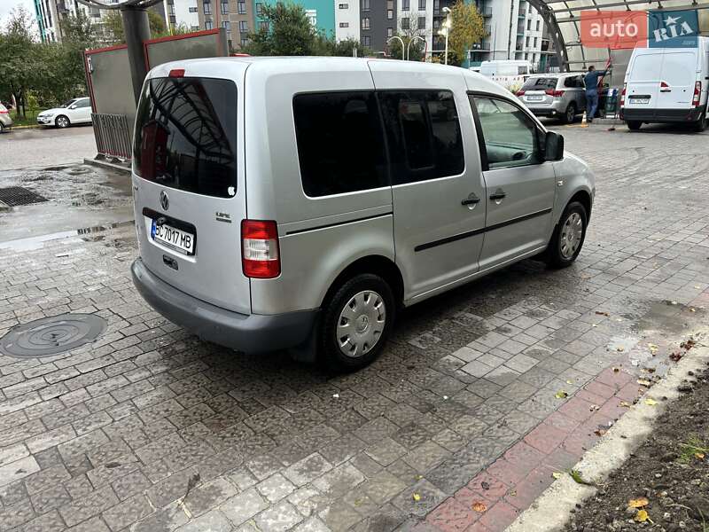 Минивэн Volkswagen Caddy 2008 в Львове
