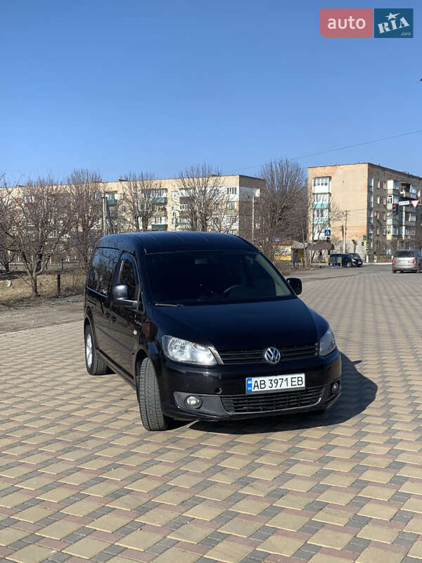 Минивэн Volkswagen Caddy 2010 в Гайсине