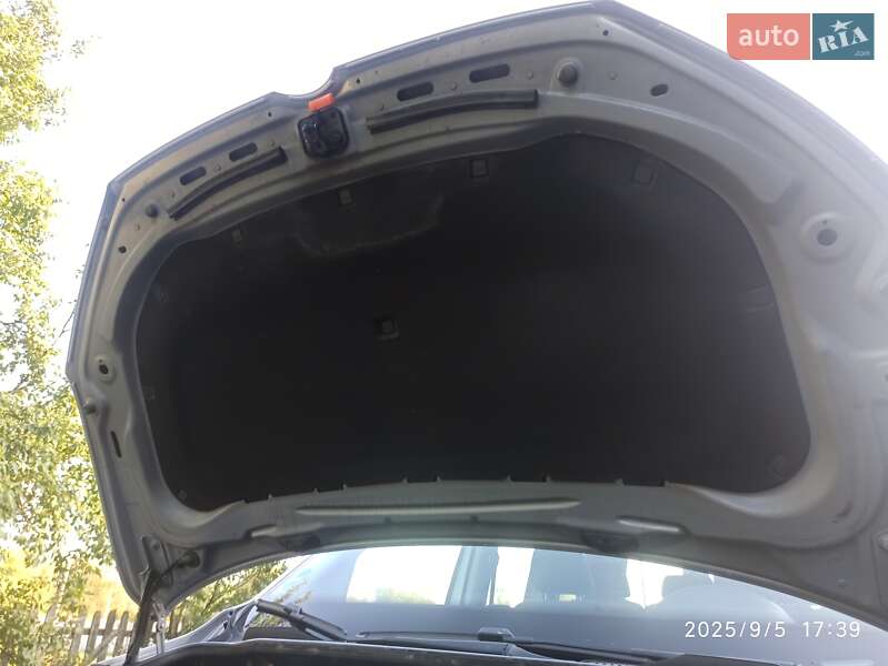 Минивэн Volkswagen Caddy 2010 в Ровно фото 12 Минивэн Volkswagen Caddy 2010 в Ровно