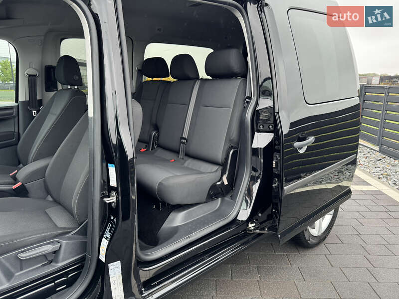 Минивэн Volkswagen Caddy 2017 в Мукачево