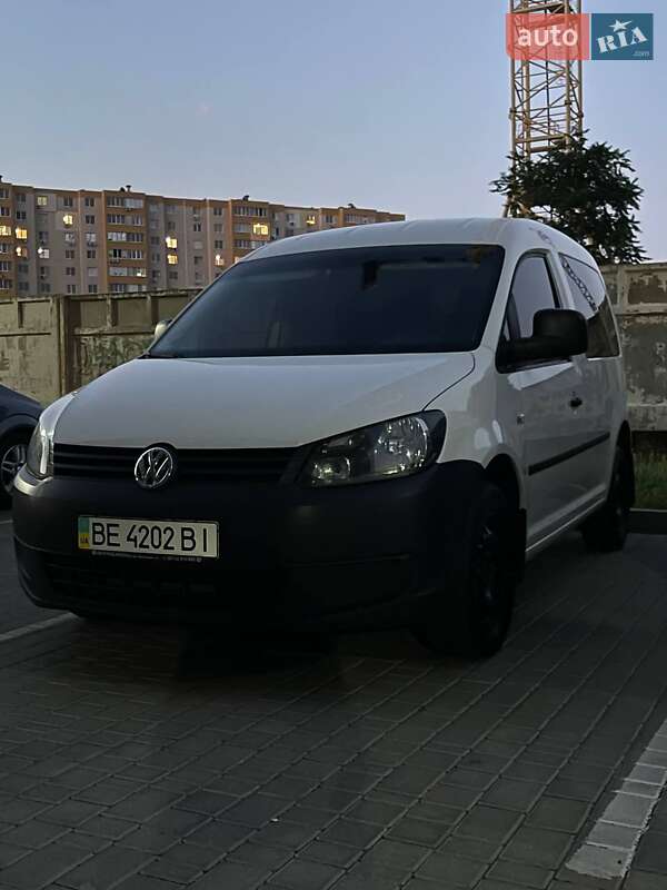 Минивэн Volkswagen Caddy 2013 в Одессе