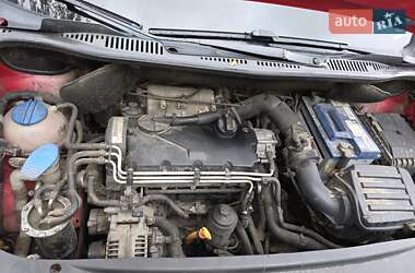 Минивэн Volkswagen Caddy 2007 в 