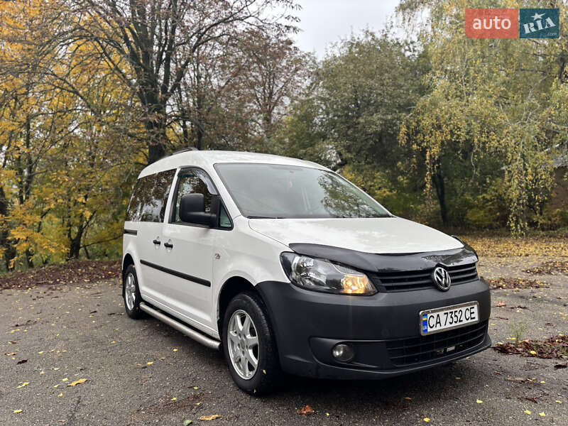Минивэн Volkswagen Caddy 2011 в Лысянке