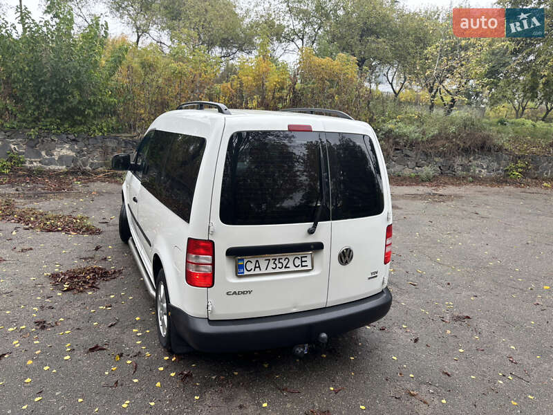 Минивэн Volkswagen Caddy 2011 в Лысянке
