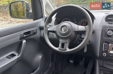 Минивэн Volkswagen Caddy 2011 в 