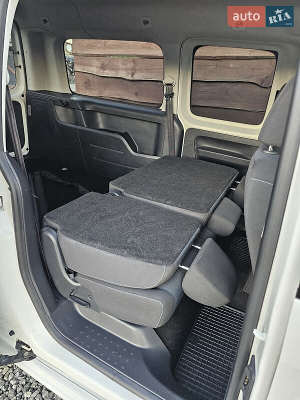 Минивэн Volkswagen Caddy 2017 в Шепетовке фото 49 Минивэн Volkswagen Caddy 2017 в Шепетовке
