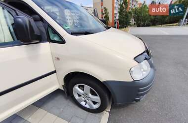 Минивэн Volkswagen Caddy 2010 в 