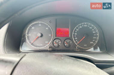 Минивэн Volkswagen Caddy 2010 в 