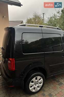 Минивэн Volkswagen Caddy 2015 в 