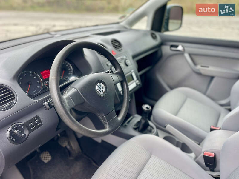 Минивэн Volkswagen Caddy 2008 в Луцке