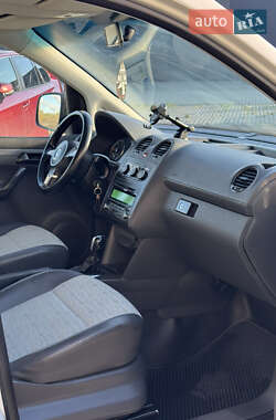 Минивэн Volkswagen Caddy 2011 в 