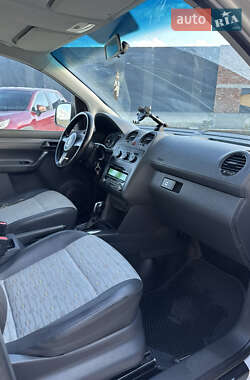 Минивэн Volkswagen Caddy 2011 в 