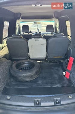 Минивэн Volkswagen Caddy 2011 в 
