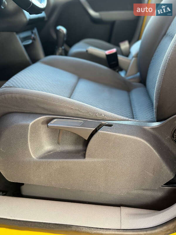 Мінівен Volkswagen Caddy 2006 в Зарічному фото 20 Мінівен Volkswagen Caddy 2006 в Зарічному