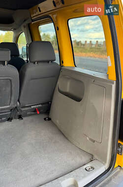 Минивэн Volkswagen Caddy 2006 в 