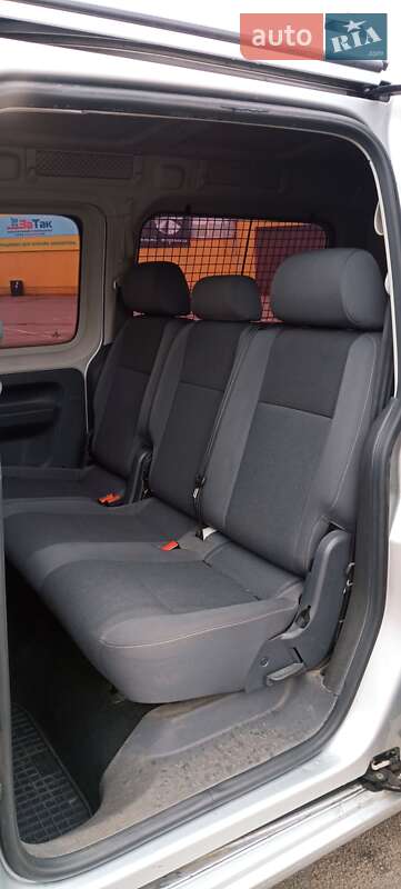 Минивэн Volkswagen Caddy 2015 в Житомире