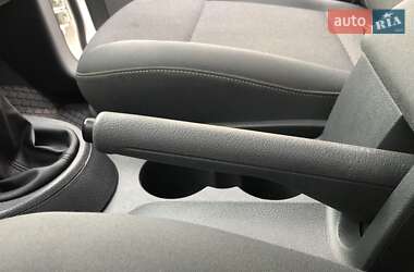 Минивэн Volkswagen Caddy 2011 в 