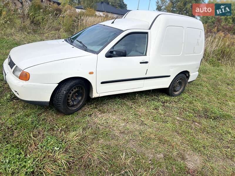 Грузовой фургон Volkswagen Caddy 2003 в Луцке фото 3 Грузовой фургон Volkswagen Caddy 2003 в Луцке