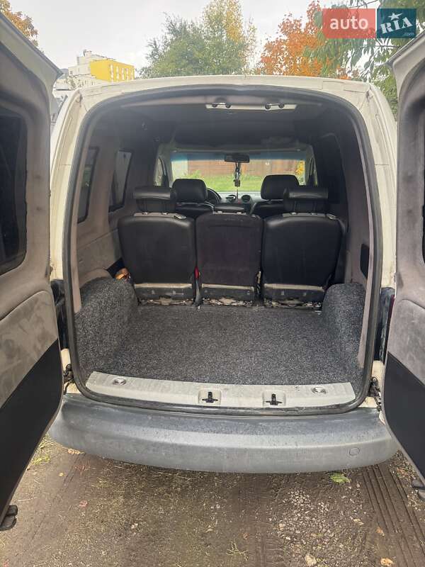 Минивэн Volkswagen Caddy 2007 в Львове