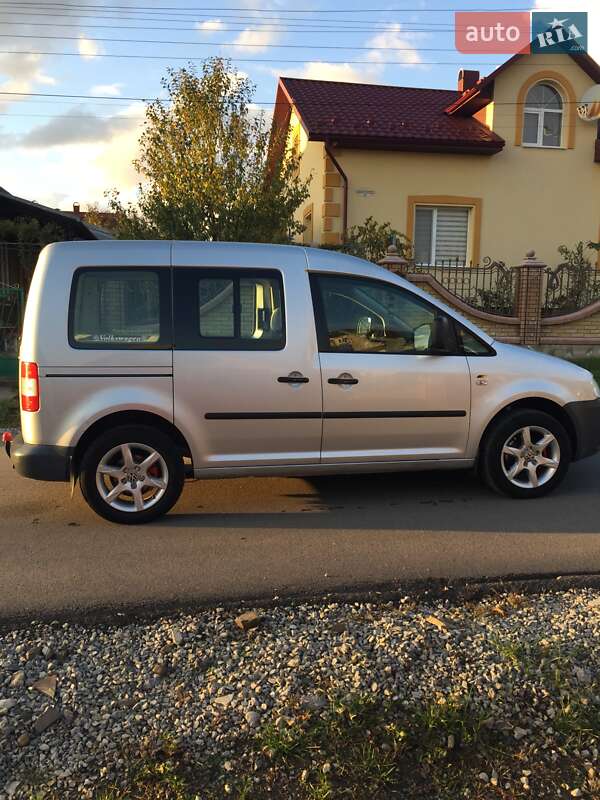 Минивэн Volkswagen Caddy 2009 в Залещиках
