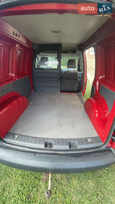 Грузовой фургон Volkswagen Caddy 2012 в Коломые