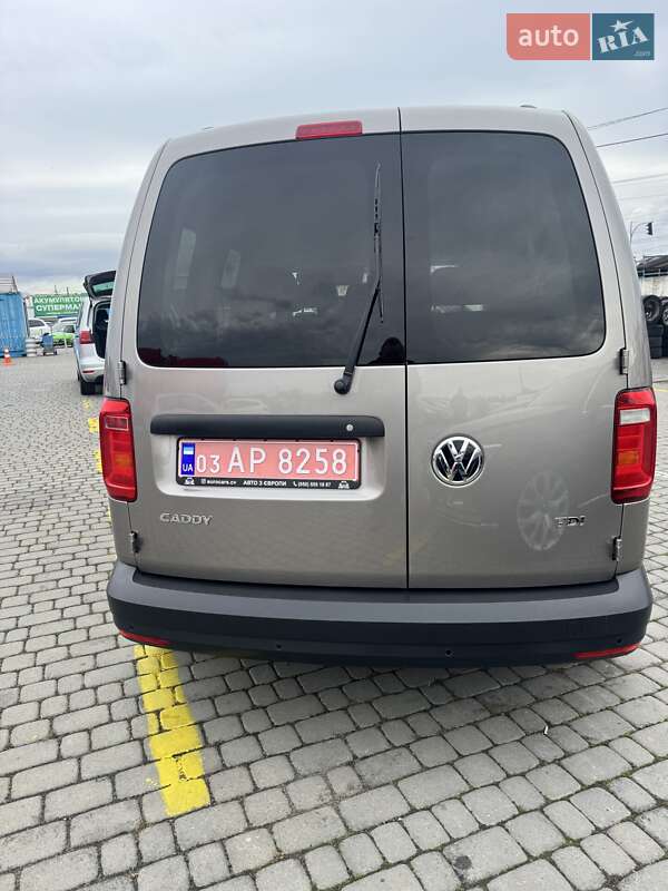 Мінівен Volkswagen Caddy 2016 в Чернівцях фото 4 Мінівен Volkswagen Caddy 2016 в Чернівцях
