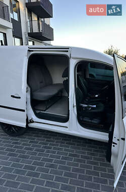 Мінівен Volkswagen Caddy 2015 в 