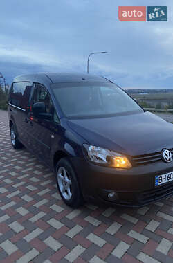 Вантажний фургон Volkswagen Caddy 2011 в 