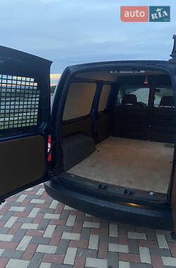 Вантажний фургон Volkswagen Caddy 2011 в 