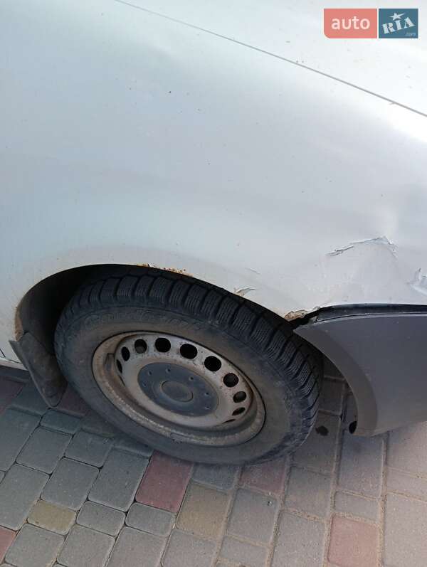 Мінівен Volkswagen Caddy 2006 в Врадіївці фото 5 Мінівен Volkswagen Caddy 2006 в Врадіївці