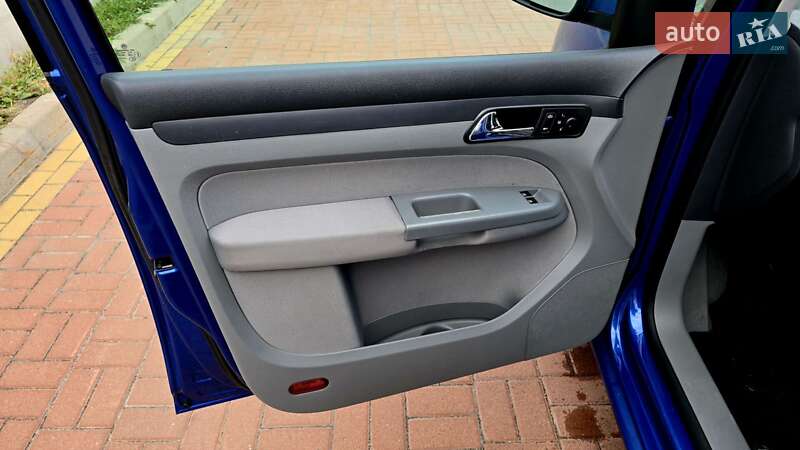 Минивэн Volkswagen Caddy 2006 в Полтаве фото 39 Минивэн Volkswagen Caddy 2006 в Полтаве