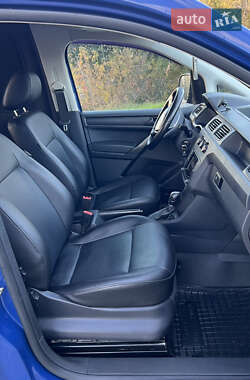 Минивэн Volkswagen Caddy 2015 в 