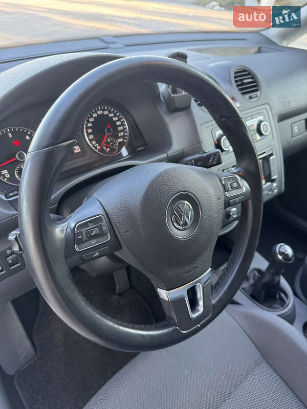 Мінівен Volkswagen Caddy 2014 в Львові фото 13 Мінівен Volkswagen Caddy 2014 в Львові