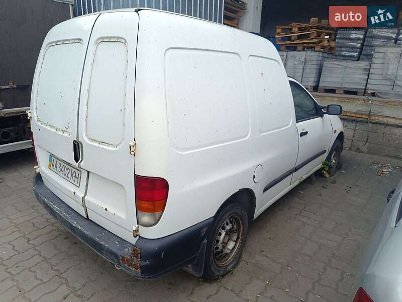 Грузовой фургон Volkswagen Caddy 2002 в Днепре фото 3 Грузовой фургон Volkswagen Caddy 2002 в Днепре