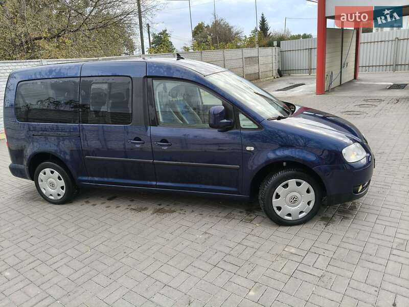 Минивэн Volkswagen Caddy 2009 в Ровно