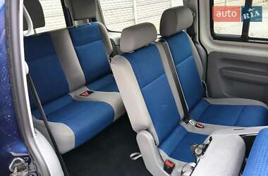 Минивэн Volkswagen Caddy 2009 в 