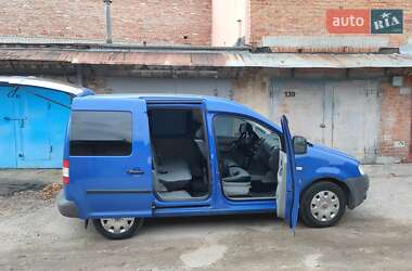 Volkswagen Caddy 2009