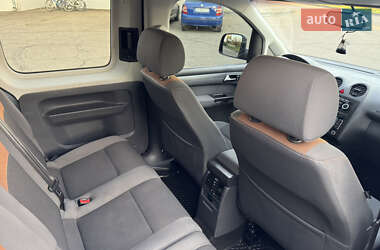Минивэн Volkswagen Caddy 2013 в 
