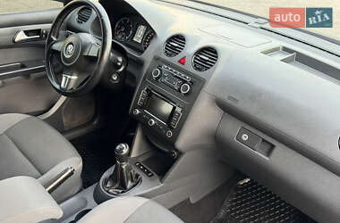 Минивэн Volkswagen Caddy 2013 в 